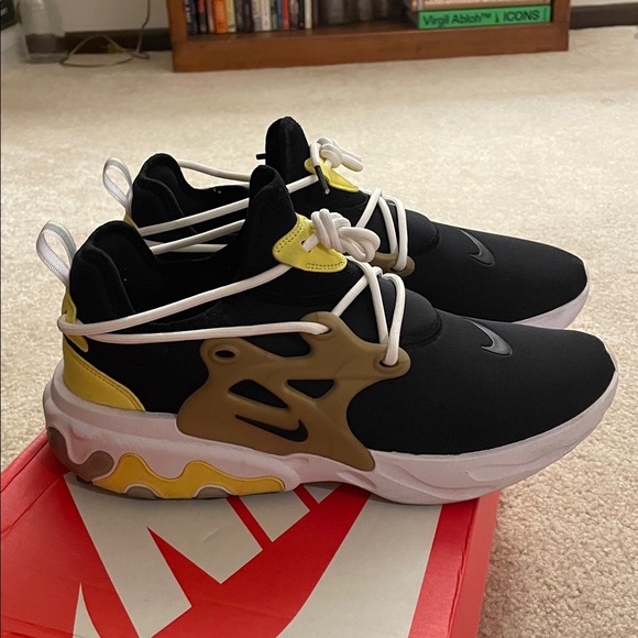 Nike React Presto - Picture 3 of 7